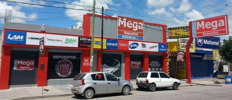 Frente del Negocio Mega Repuestos